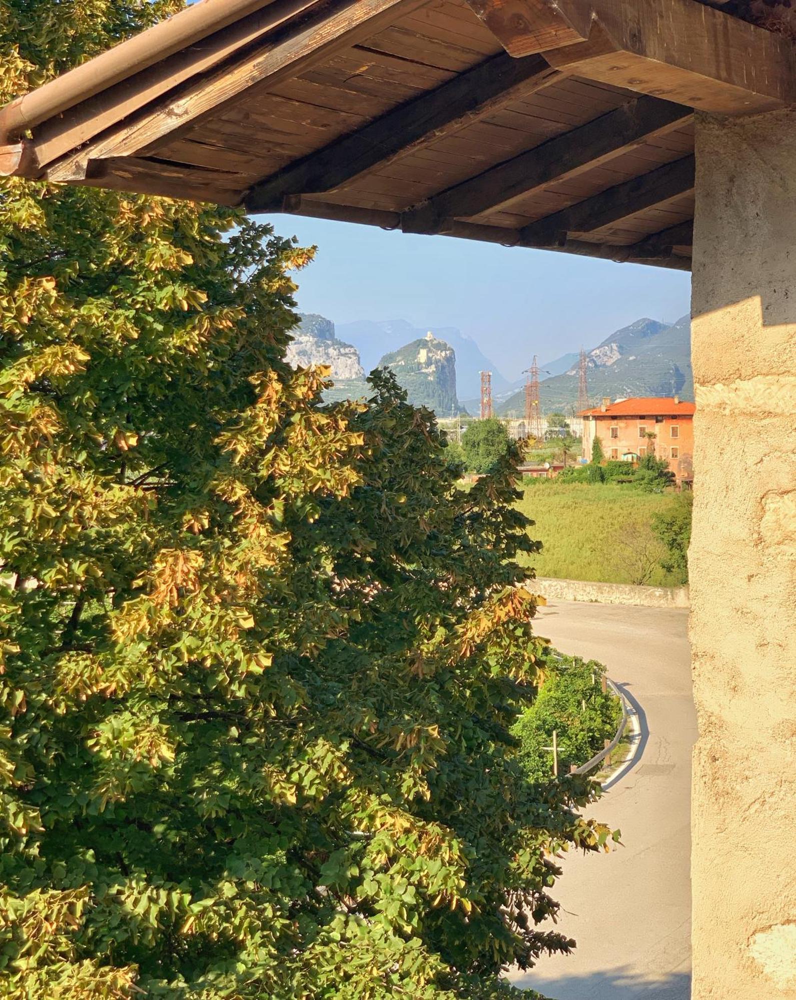 G-House Modernes Apartment Mit Tollem Ausblick Riva del Garda Extérieur photo